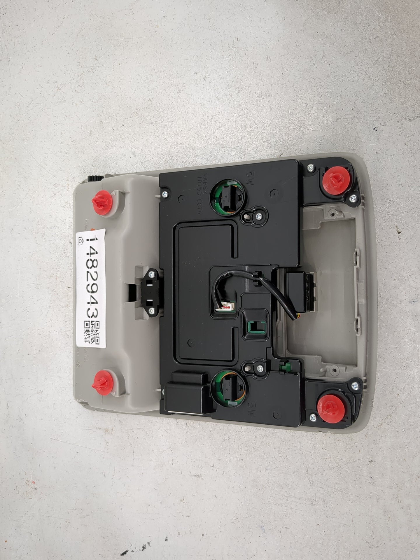 2016-2018 Toyota Rav4 Overhead Roof Console Interior Dome Light Gray - Oemusedautoparts1.com