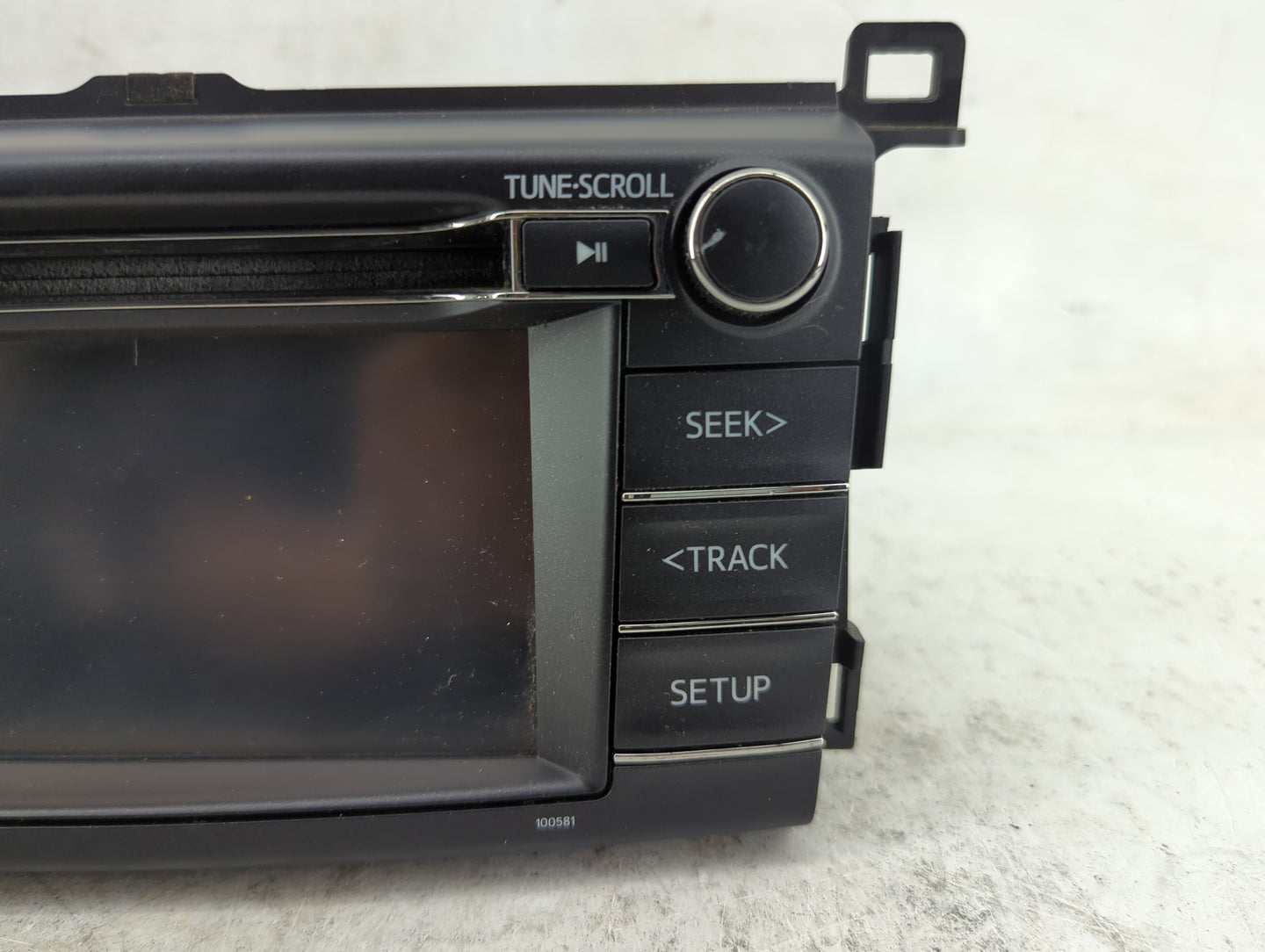 2016-2018 Toyota Rav4 Radio AM FM Cd Player Receiver Replacement P/N:86140-0R170 138000-9850G101 Fits Fits 2016 2017 2018 OE