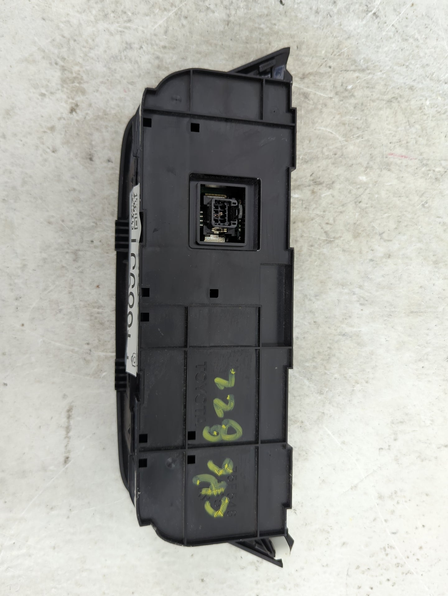 2016-2018 Toyota Rav4 Climate Control Module Temperature AC/Heater Replacement Fits Fits 2016 2017 2018 OEM Used Auto Parts 