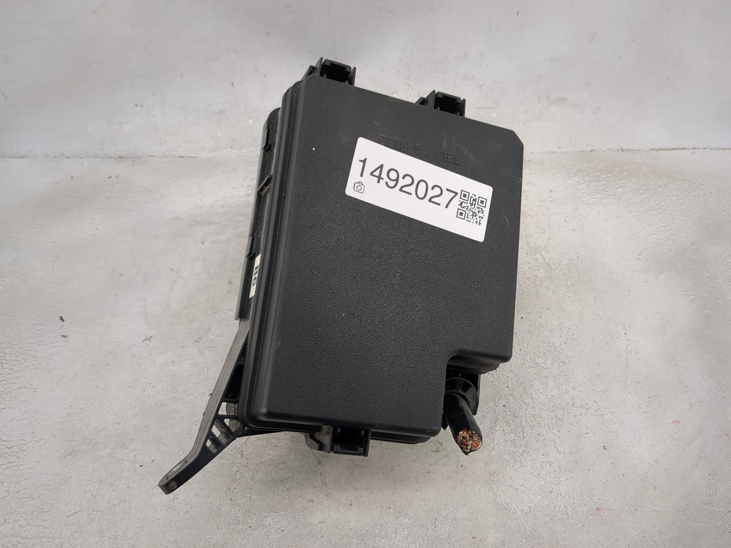 2016-2018 Toyota Rav4 Fusebox Fuse Box Panel Relay Module P/N:82662-42621 Fits Fits 2016 2017 2018 OEM Used Auto Parts - Oem