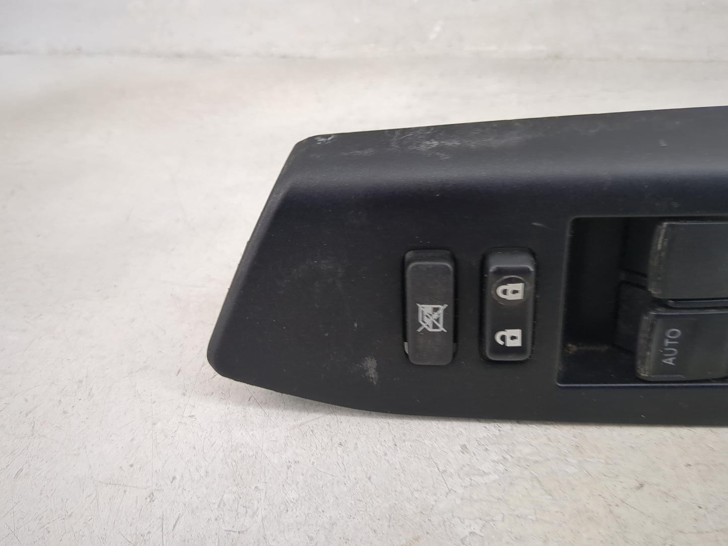 2013-2018 Toyota Rav4 Master Power Window Switch Replacement Driver Side Left P/N:74232-0R050 74232-0R060 Fits OEM Used Auto