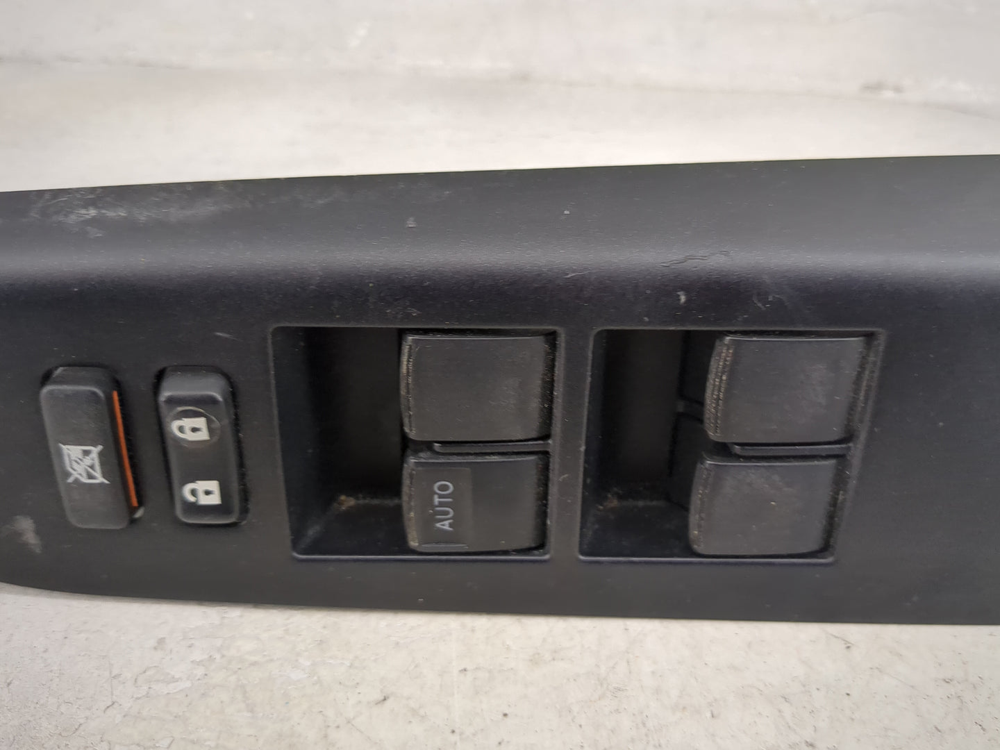 2013-2018 Toyota Rav4 Master Power Window Switch Replacement Driver Side Left P/N:74232-0R050 74232-0R060 Fits OEM Used Auto