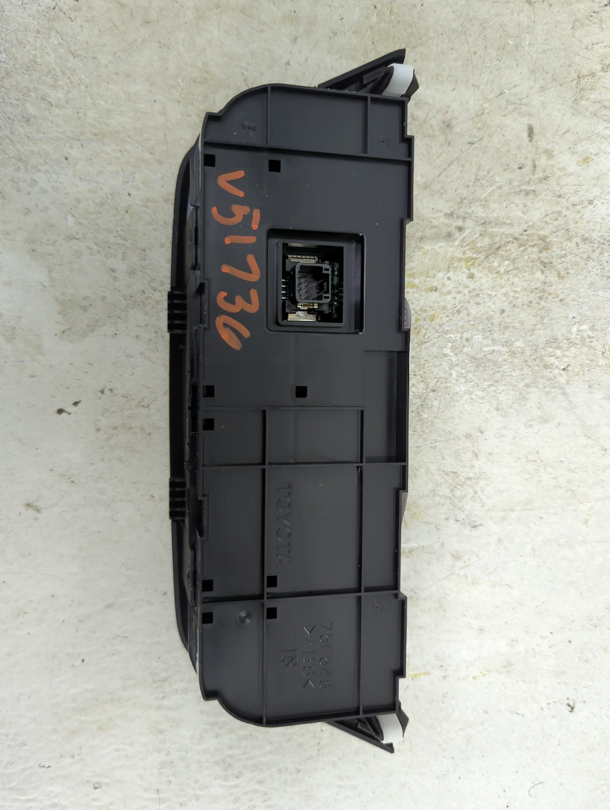 2016-2018 Toyota Rav4 Climate Control Module Temperature AC/Heater Replacement Fits Fits 2016 2017 2018 OEM Used Auto Parts 