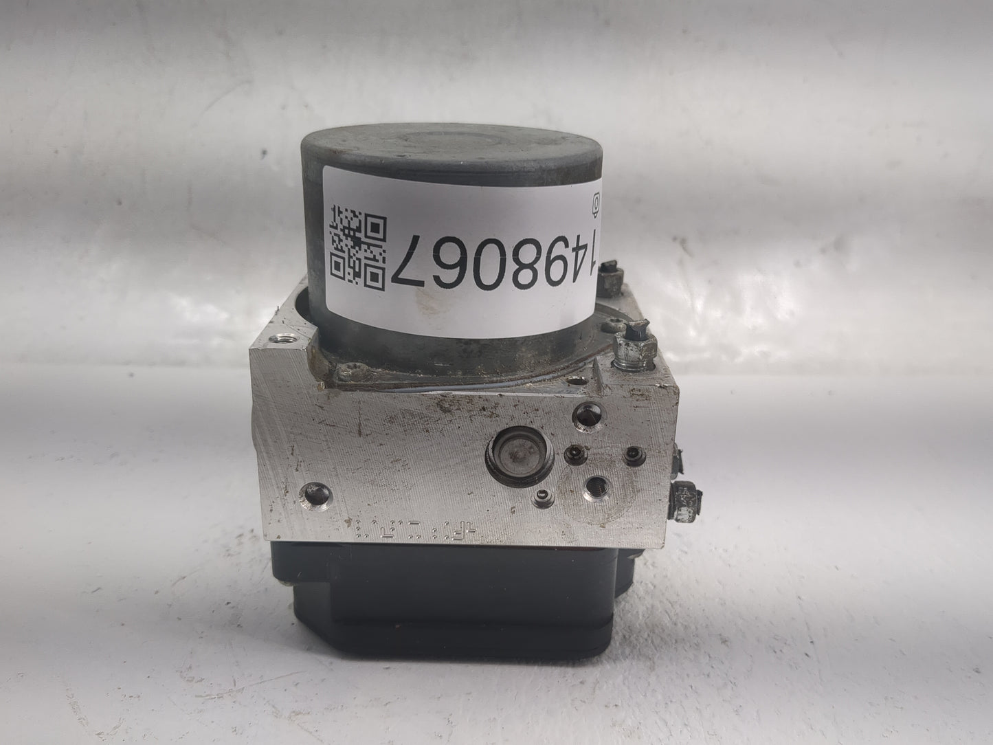 2018 Toyota Rav4 ABS Pump Control Module Replacement Fits OEM Used Auto Parts - Oemusedautoparts1.com