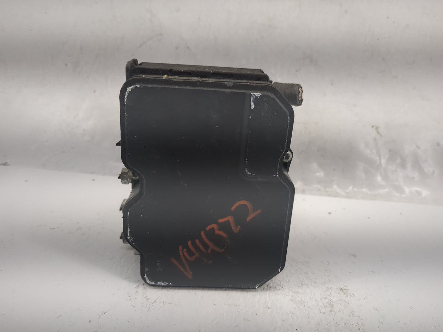 2018 Toyota Rav4 ABS Pump Control Module Replacement Fits OEM Used Auto Parts - Oemusedautoparts1.com