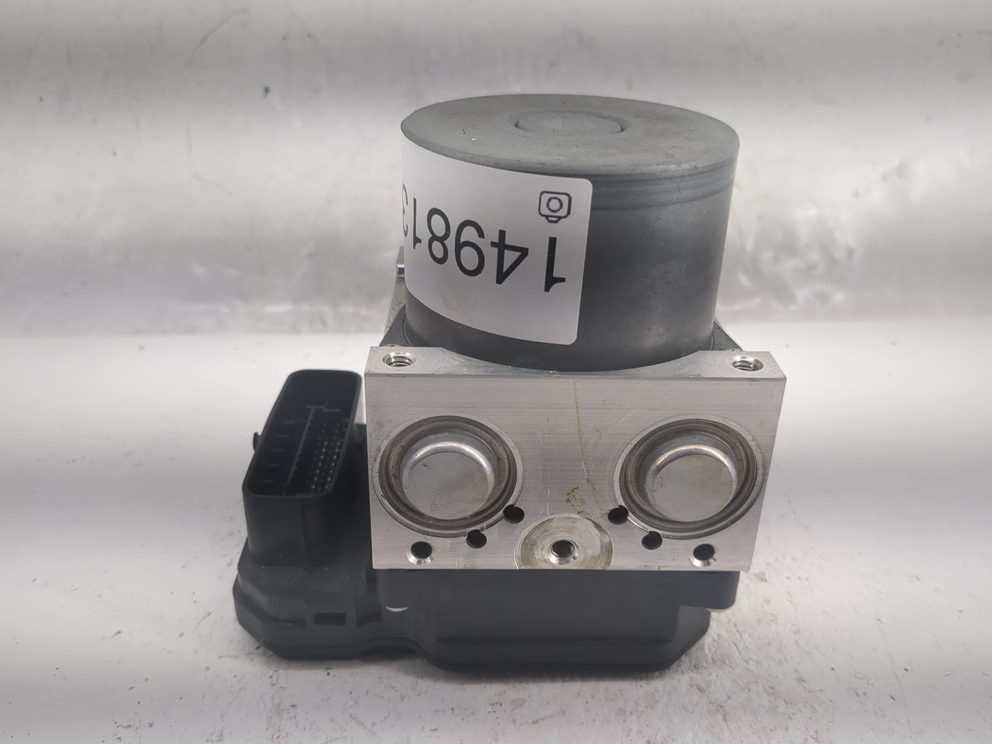 2018 Toyota Rav4 ABS Pump Control Module Replacement Fits OEM Used Auto Parts - Oemusedautoparts1.com