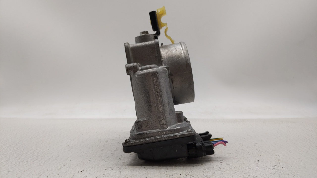 2009-2018 Toyota Rav4 Throttle Body P/N:22030-0V010 22030-36010 Fits Fits 2009 2010 2011 2012 2013 2014 2015 2016 2017 2018 