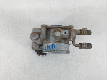 2009-2018 Toyota Rav4 Throttle Body P/N:22030-36010 22030-0V010 Fits Fits 2009 2010 2011 2012 2013 2014 2015 2016 2017 2018 OEM Used Auto Parts