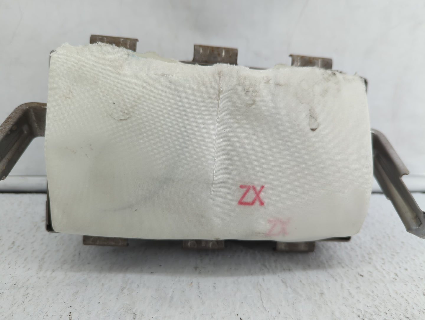 2013-2018 Toyota Rav4 Air Bag Passenger Right Dashboard Oem - Oemusedautoparts1.com