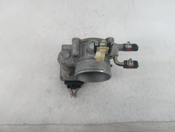 2009-2018 Toyota Rav4 Throttle Body P/N:35100-25200 22030-36010 Fits Fits 2009 2010 2011 2012 2013 2014 2015 2016 2017 2018 OEM Used Auto Parts