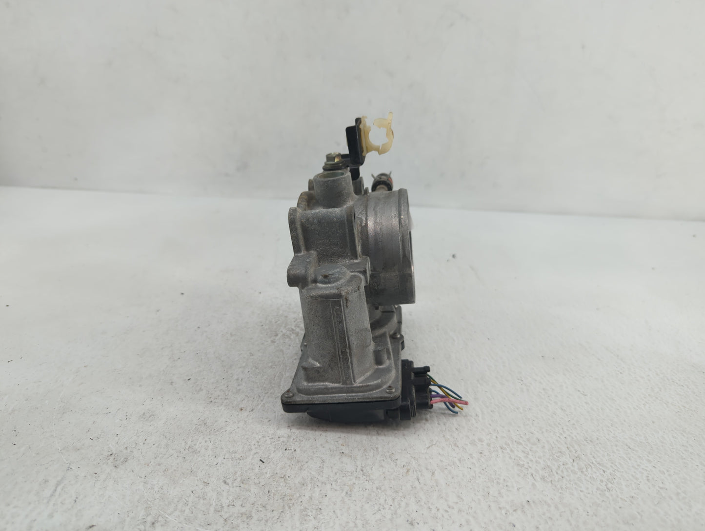 2009-2018 Toyota Rav4 Throttle Body P/N:35100-25200 22030-36010 Fits Fits 2009 2010 2011 2012 2013 2014 2015 2016 2017 2018 