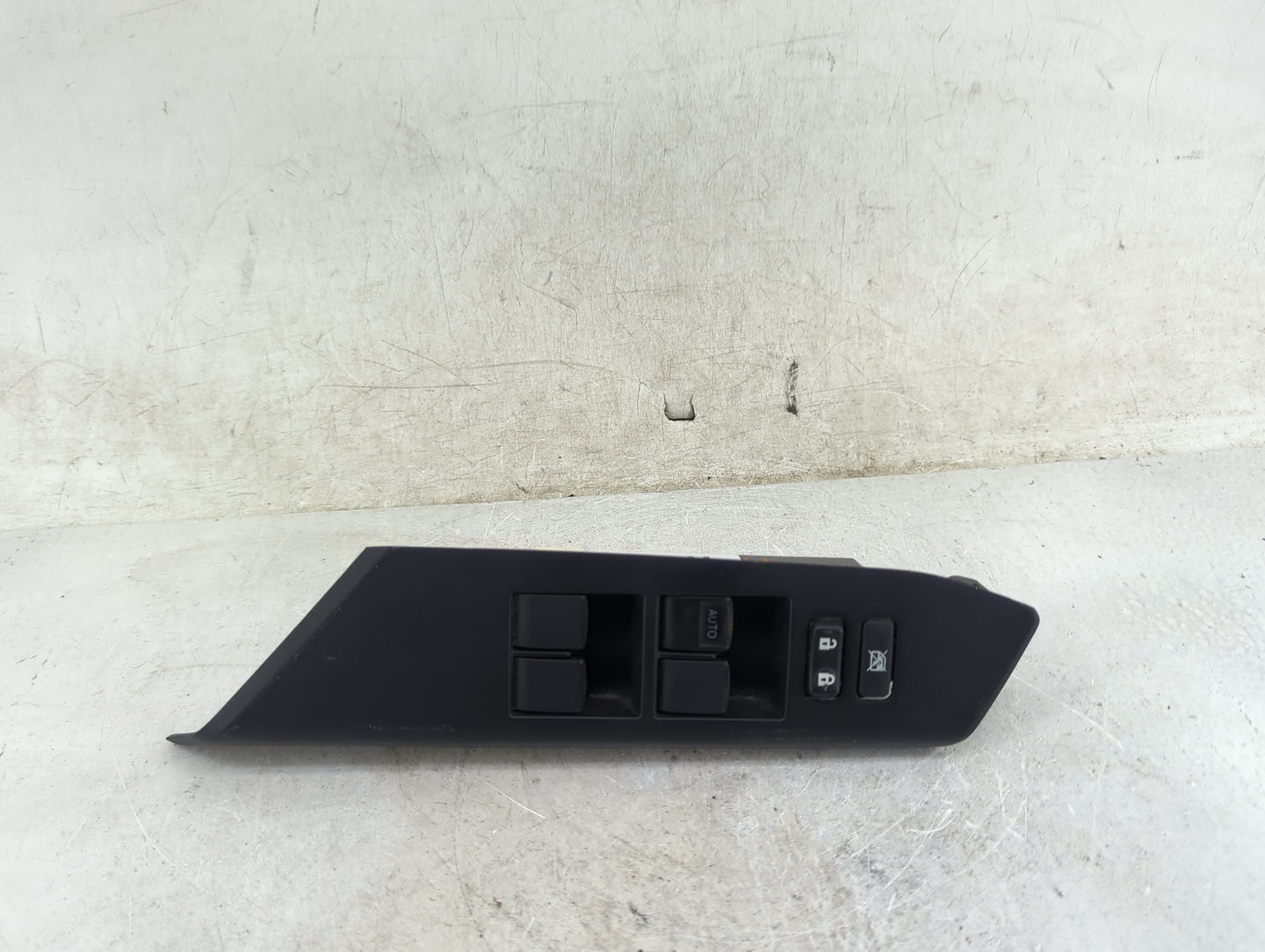 2013-2018 Toyota Rav4 Master Power Window Switch Replacement Driver Side Left P/N:74232-0R050/50/70 Fits OEM Used Auto Parts