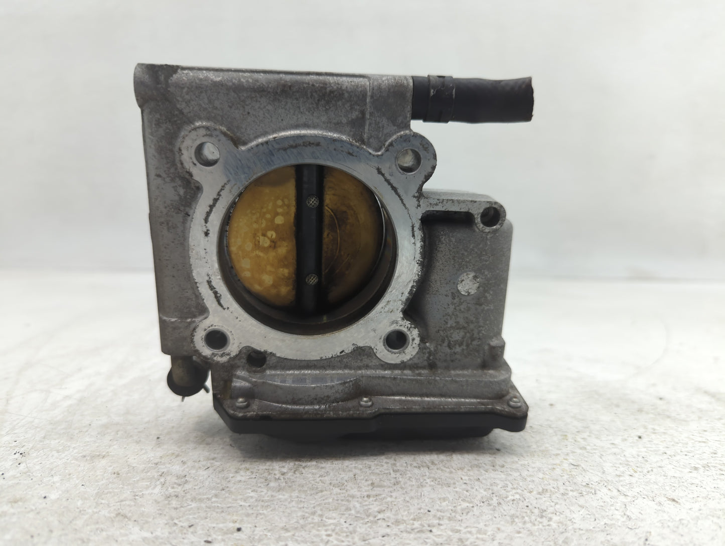 2009-2018 Toyota Rav4 Throttle Body P/N:22030-0V010 Fits Fits 2009 2010 2011 2012 2013 2014 2015 2016 2017 2018 2019 OEM Use