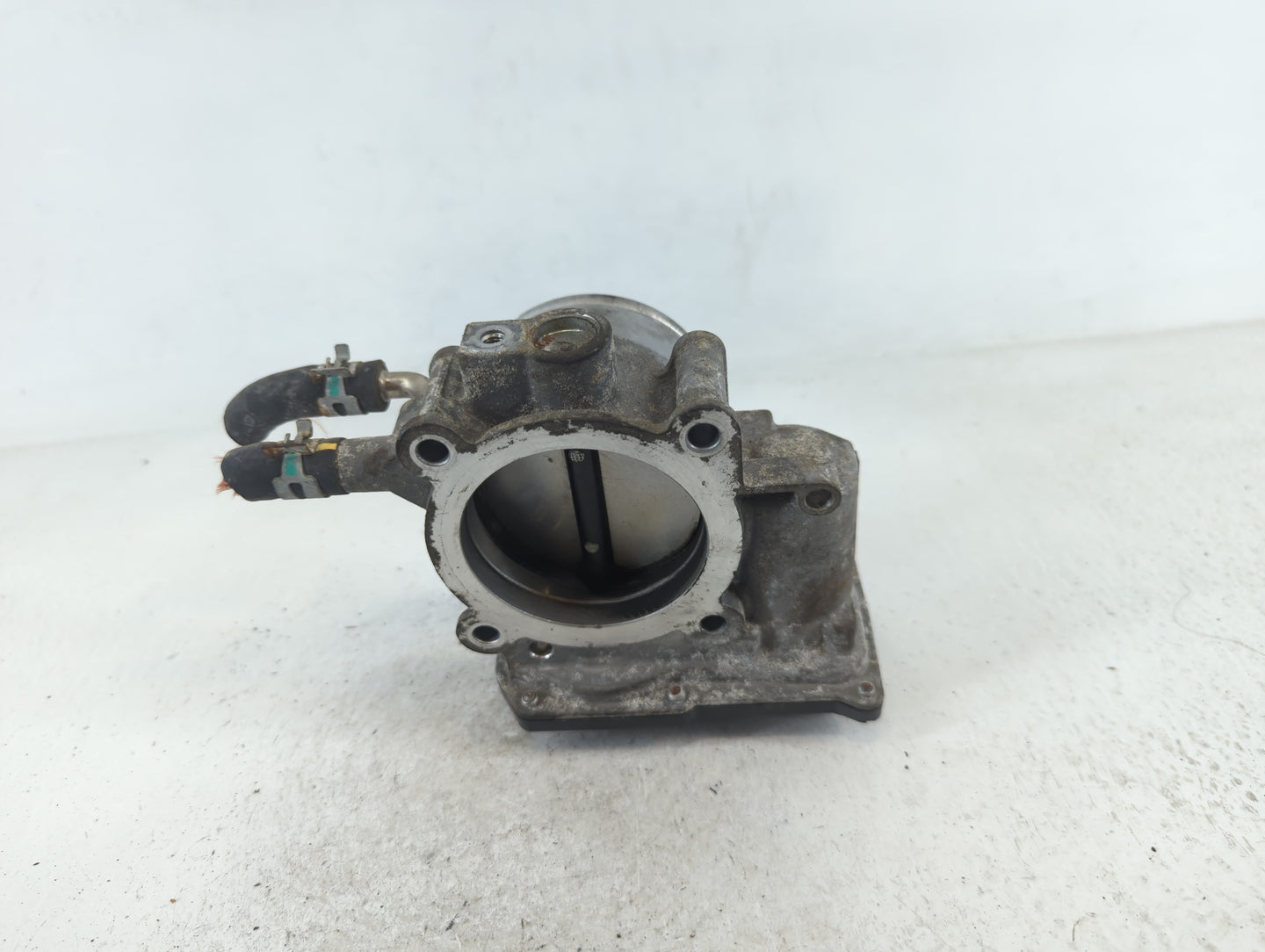 2009-2018 Toyota Rav4 Throttle Body P/N:22030-36010 Fits Fits 2009 2010 2011 2012 2013 2014 2015 2016 2017 2018 2019 OEM Use