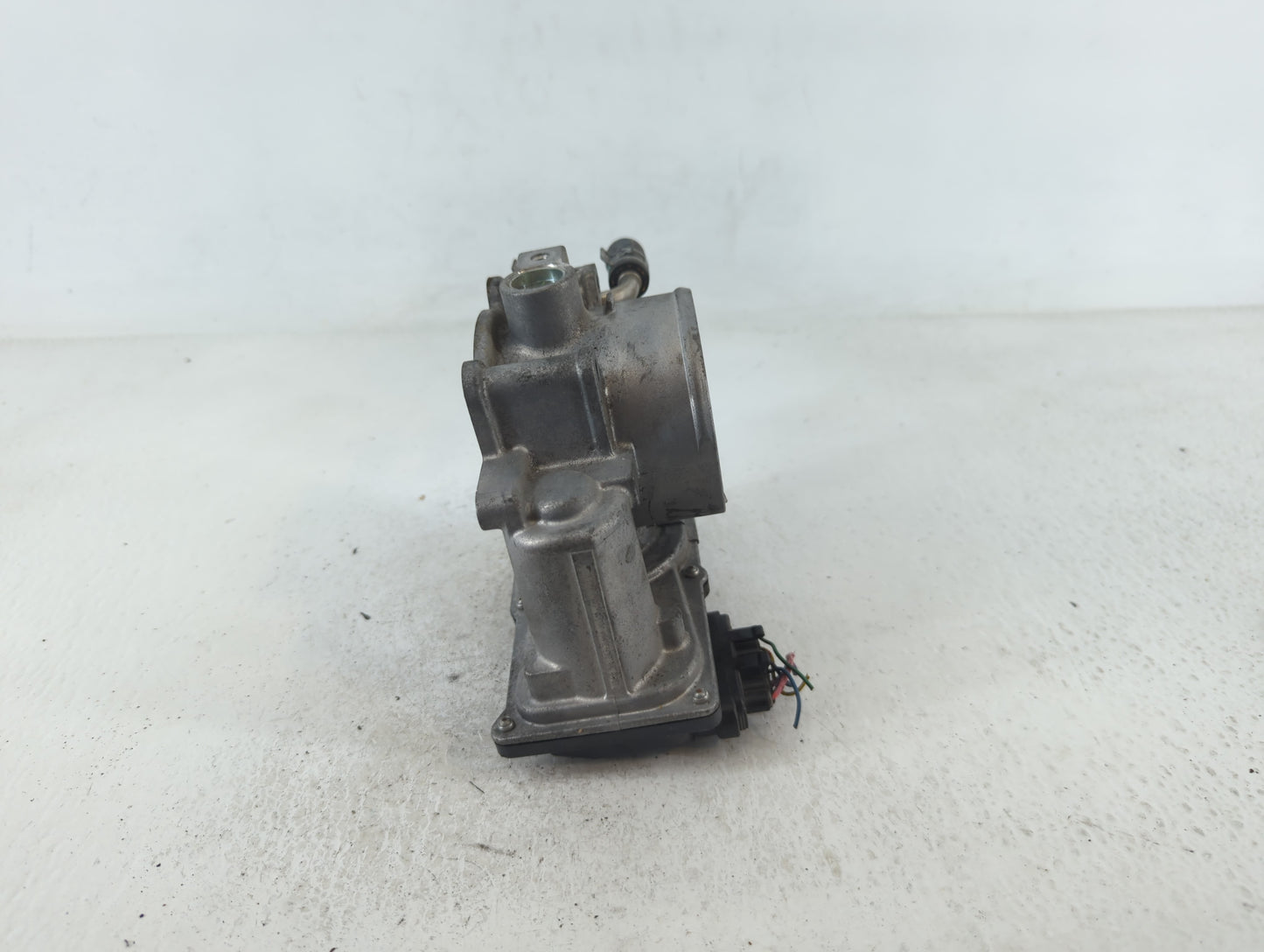 2009-2018 Toyota Rav4 Throttle Body P/N:22030-36010 Fits Fits 2009 2010 2011 2012 2013 2014 2015 2016 2017 2018 2019 OEM Use