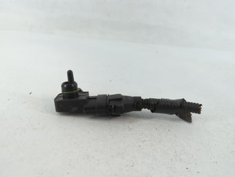 compare product 2013-2018 Toyota Rav4 Mass Air Flow Meter Maf Sensor 731674