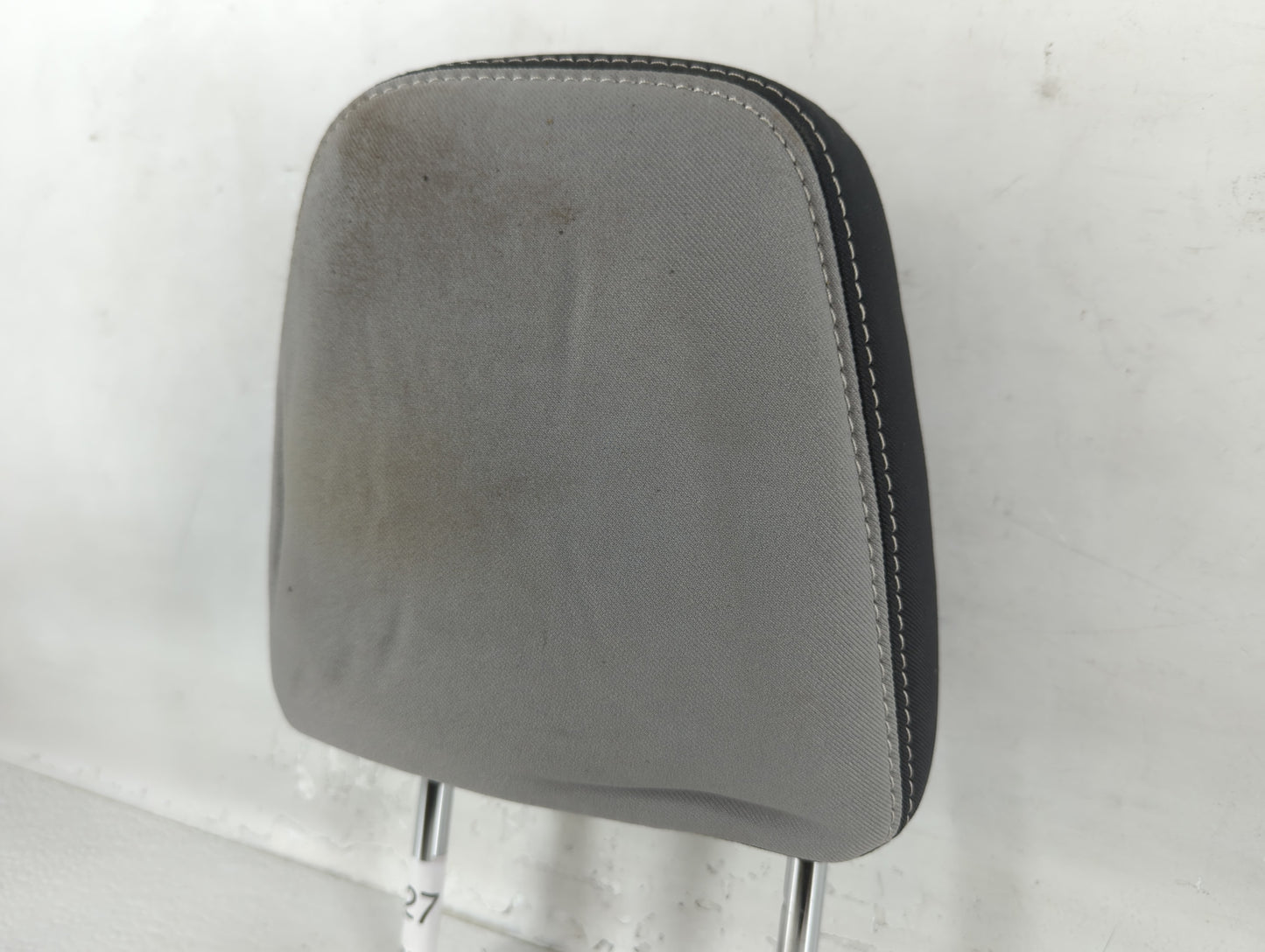 2018 Toyota Rav4 Headrest Head Rest Front Driver Passenger Seat Grey - Oemusedautoparts1.com