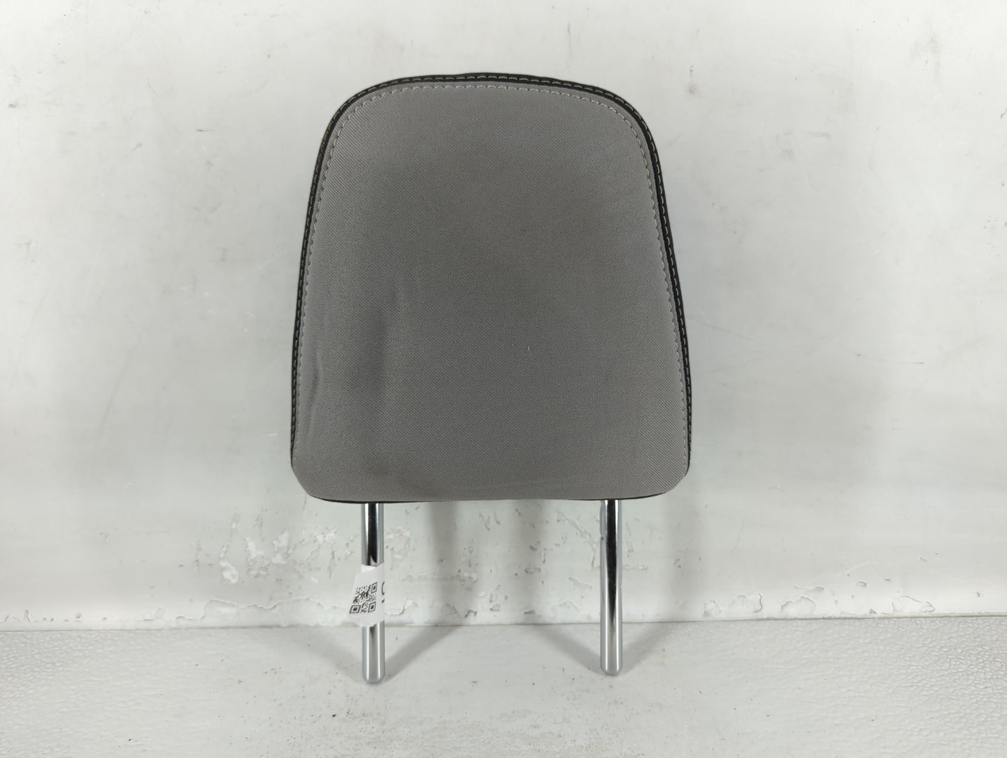 2018 Toyota Rav4 Headrest Head Rest Front Driver Passenger Seat Grey - Oemusedautoparts1.com