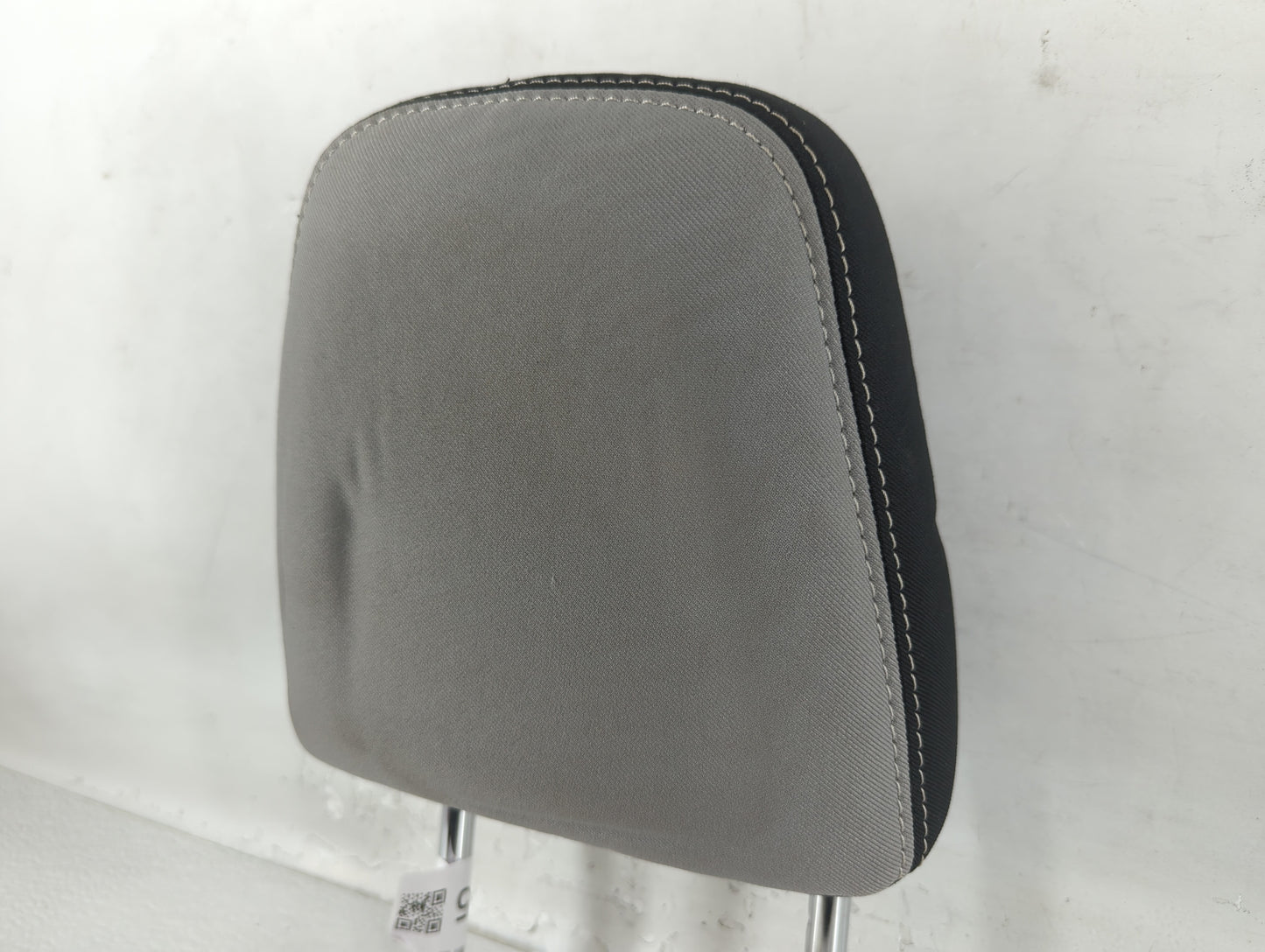 2018 Toyota Rav4 Headrest Head Rest Front Driver Passenger Seat Grey - Oemusedautoparts1.com