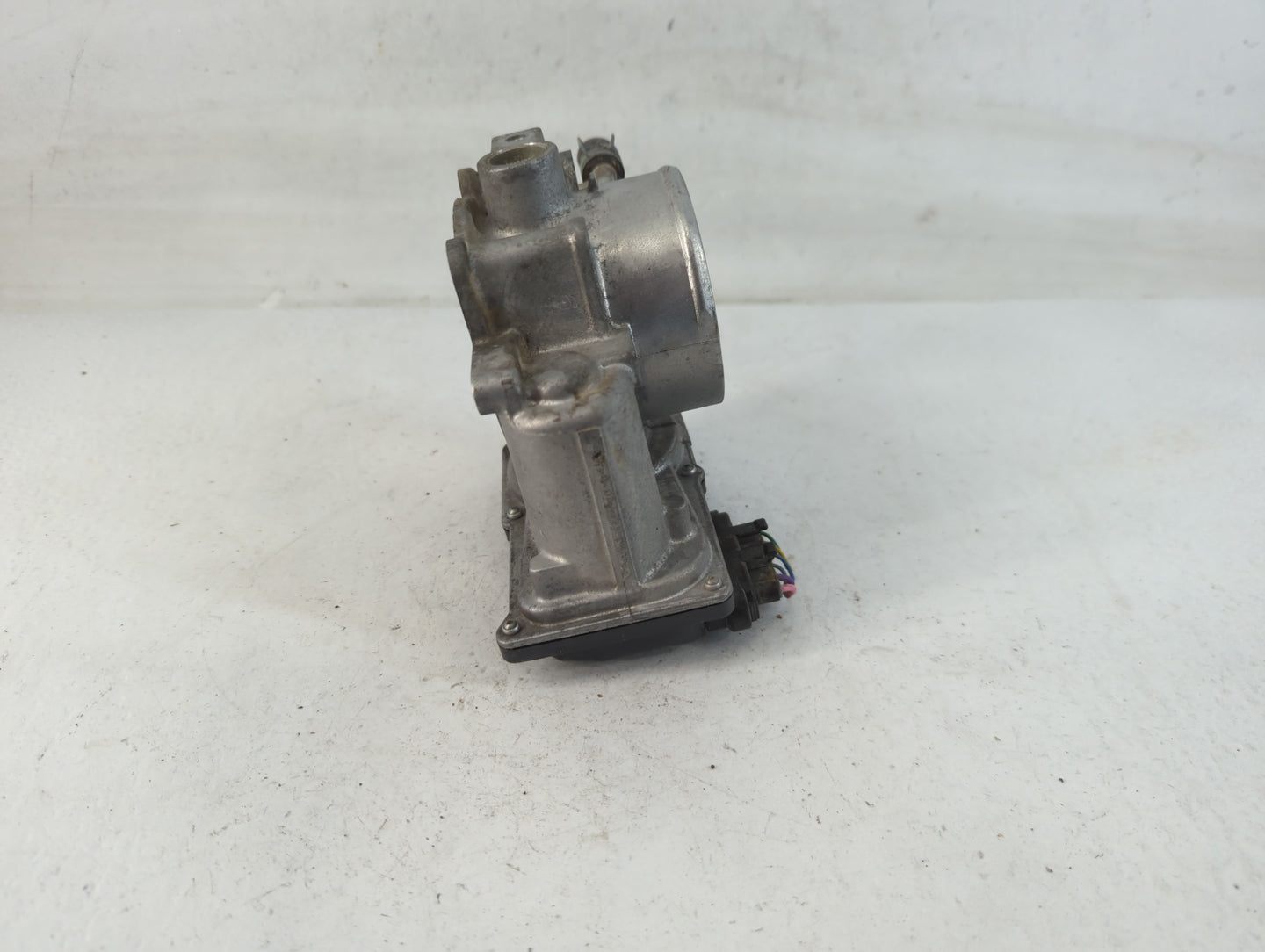 2009-2018 Toyota Rav4 Throttle Body P/N:22030-36010 Fits Fits 2009 2010 2011 2012 2013 2014 2015 2016 2017 2018 2019 OEM Use