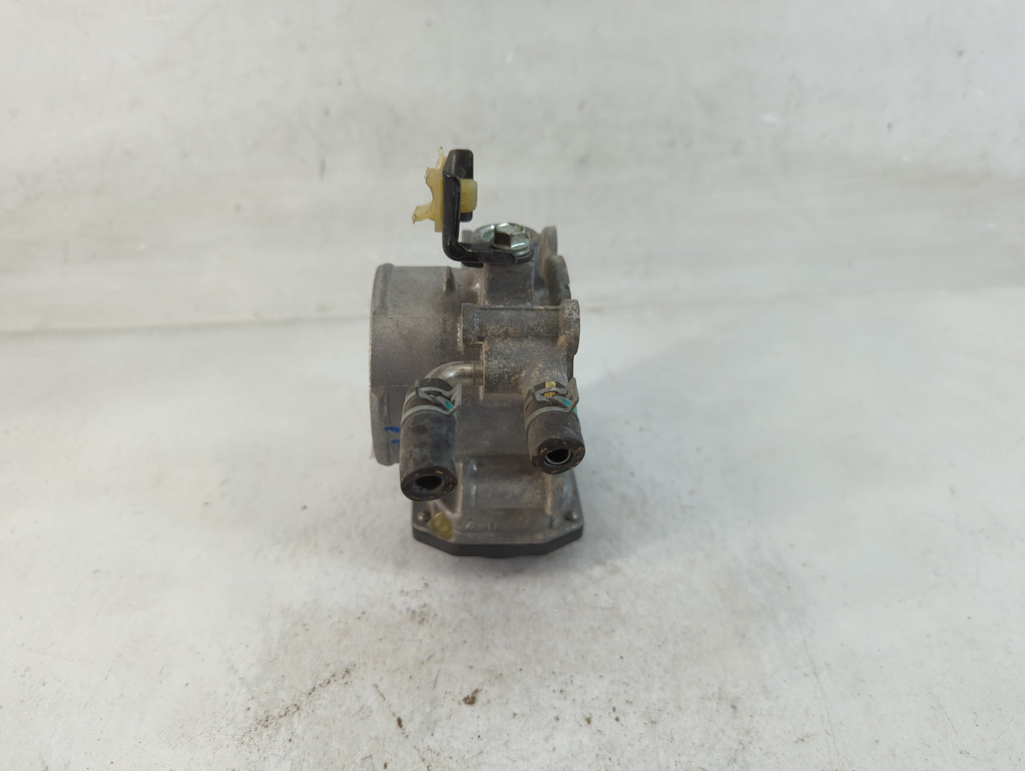 2009-2018 Toyota Rav4 Throttle Body P/N:22030-36010 Fits Fits 2009 2010 2011 2012 2013 2014 2015 2016 2017 2018 2019 OEM Use