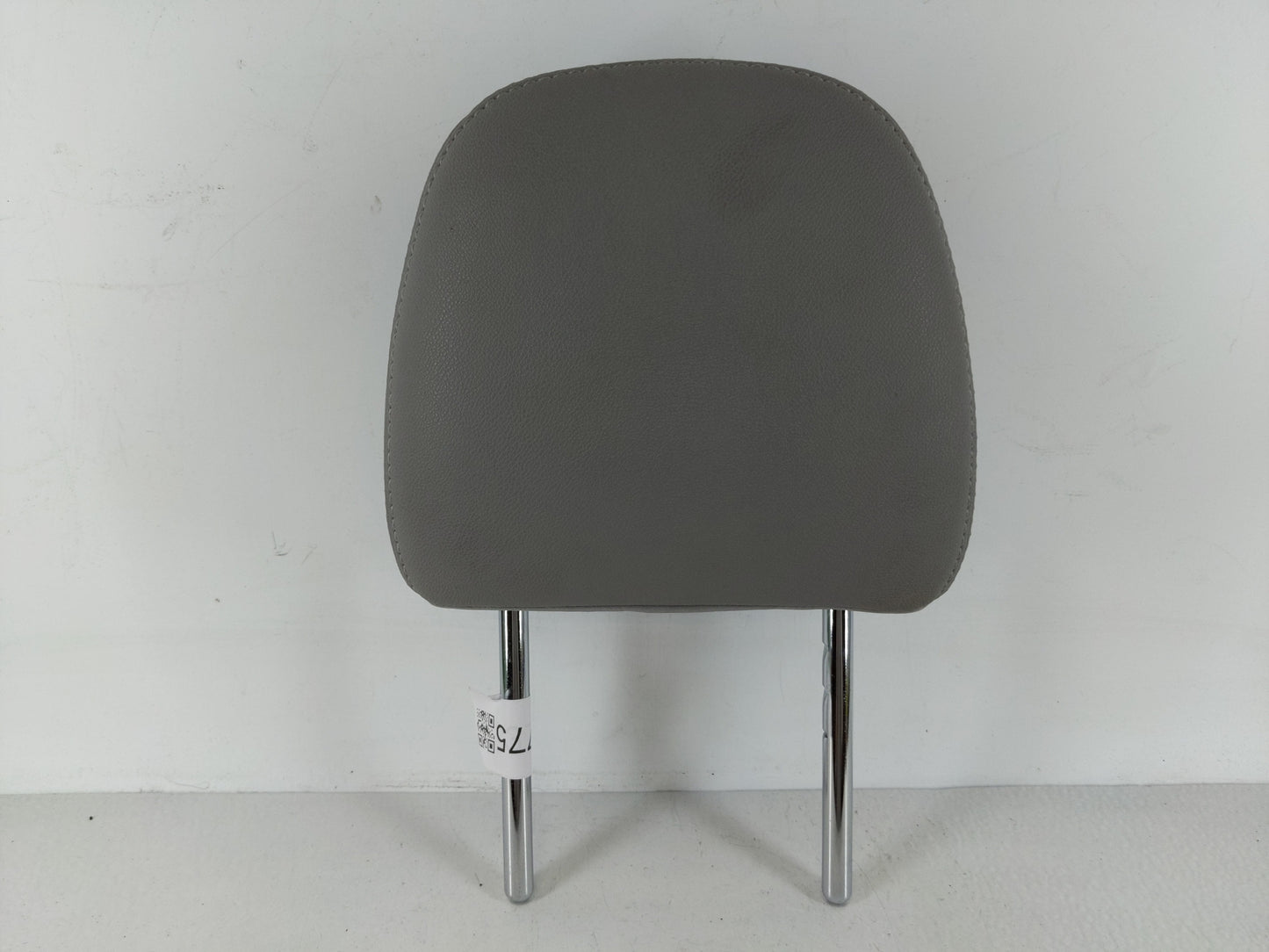 2012-2020 Toyota Sienna Headrest Head Rest Front Driver Passenger Seat Fits Fits 2012 2013 2014 2015 2016 2017 2018 2019 202