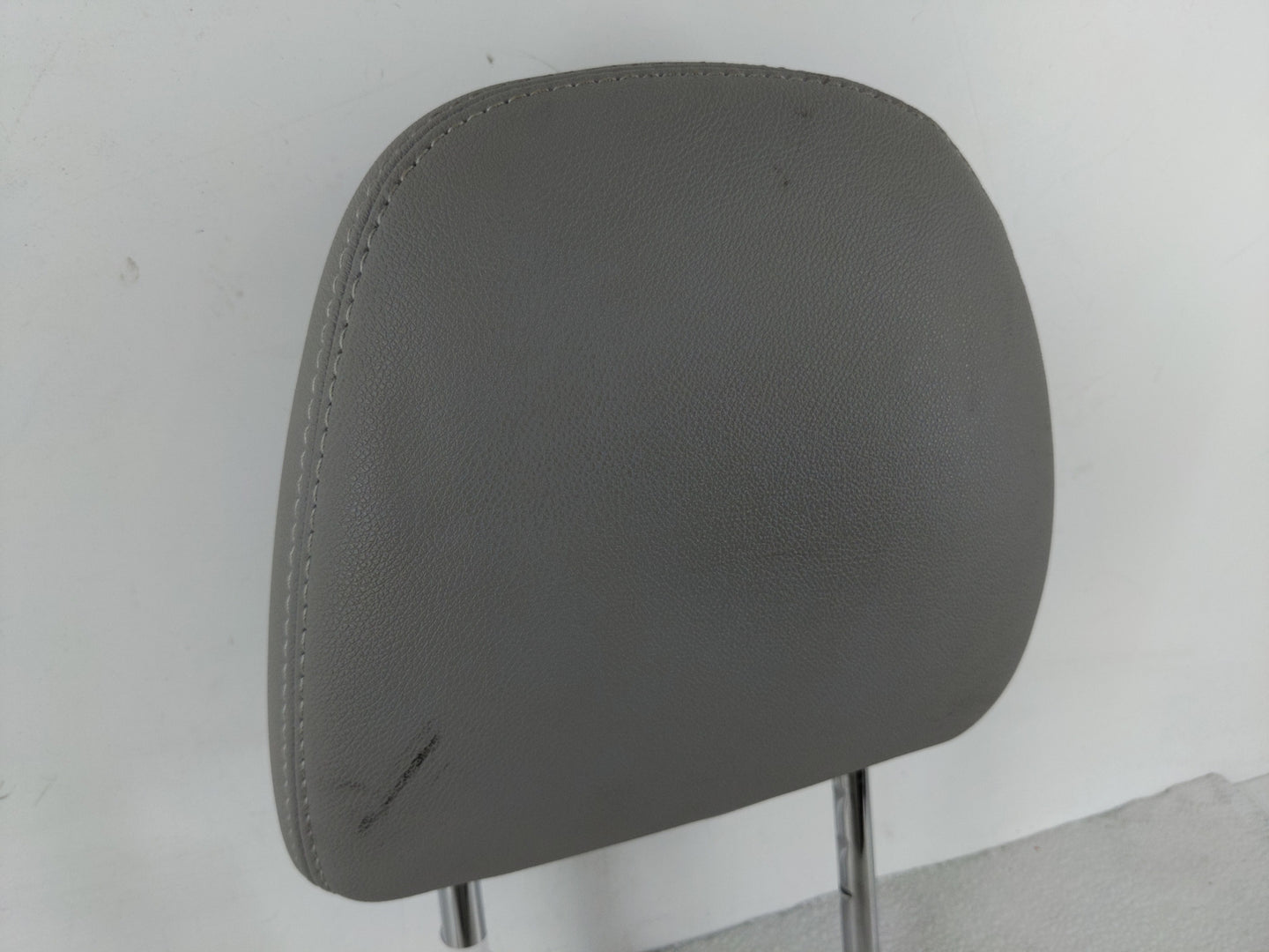 2012-2020 Toyota Sienna Headrest Head Rest Front Driver Passenger Seat - Oemusedautoparts1.com