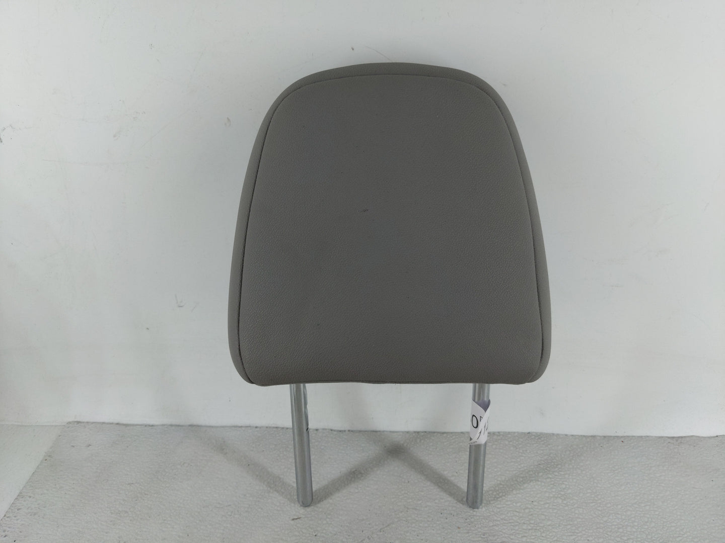 2012-2020 Toyota Sienna Headrest Head Rest Front Driver Passenger Seat - Oemusedautoparts1.com