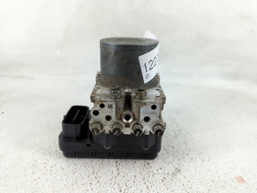 2018-2020 Toyota Sienna ABS Pump Control Module Replacement P/N:133000-5710 89541-08270, 44540-08270 Fits Fits 2018 2019 202