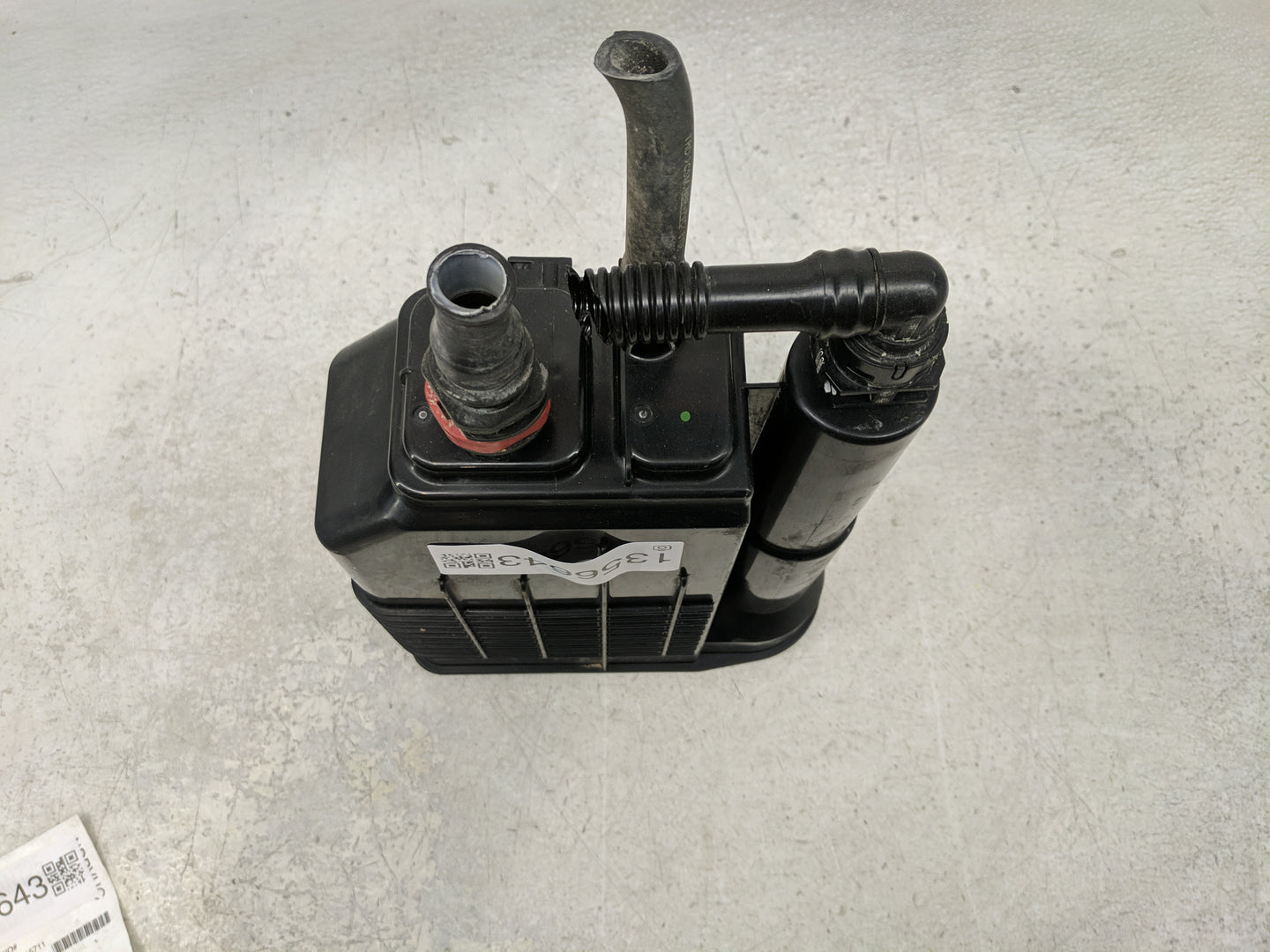 2018 Toyota Sienna Fuel Vapor Charcoal Canister - Oemusedautoparts1.com