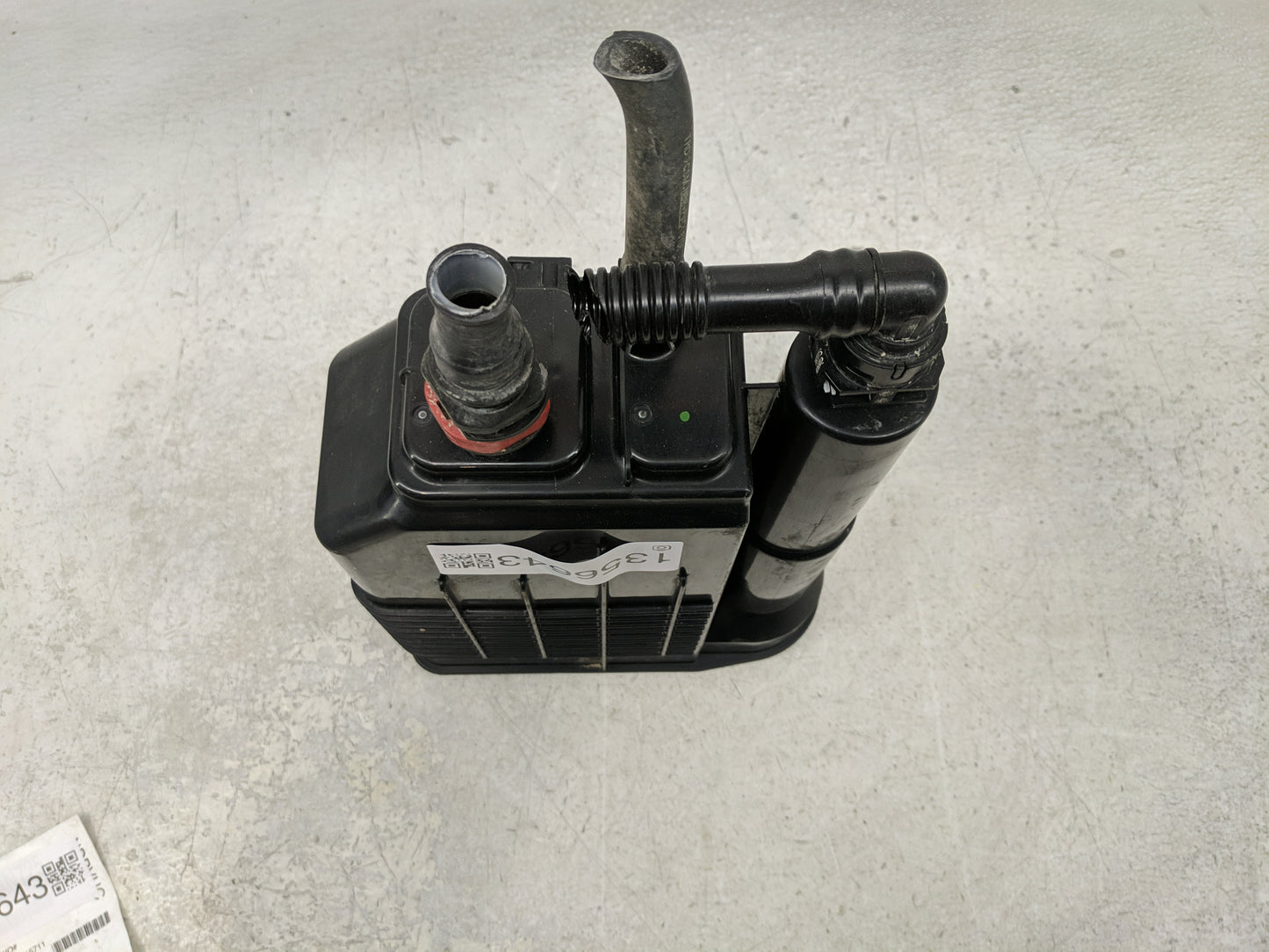 2018 Toyota Sienna Fuel Vapor Charcoal Canister - Oemusedautoparts1.com