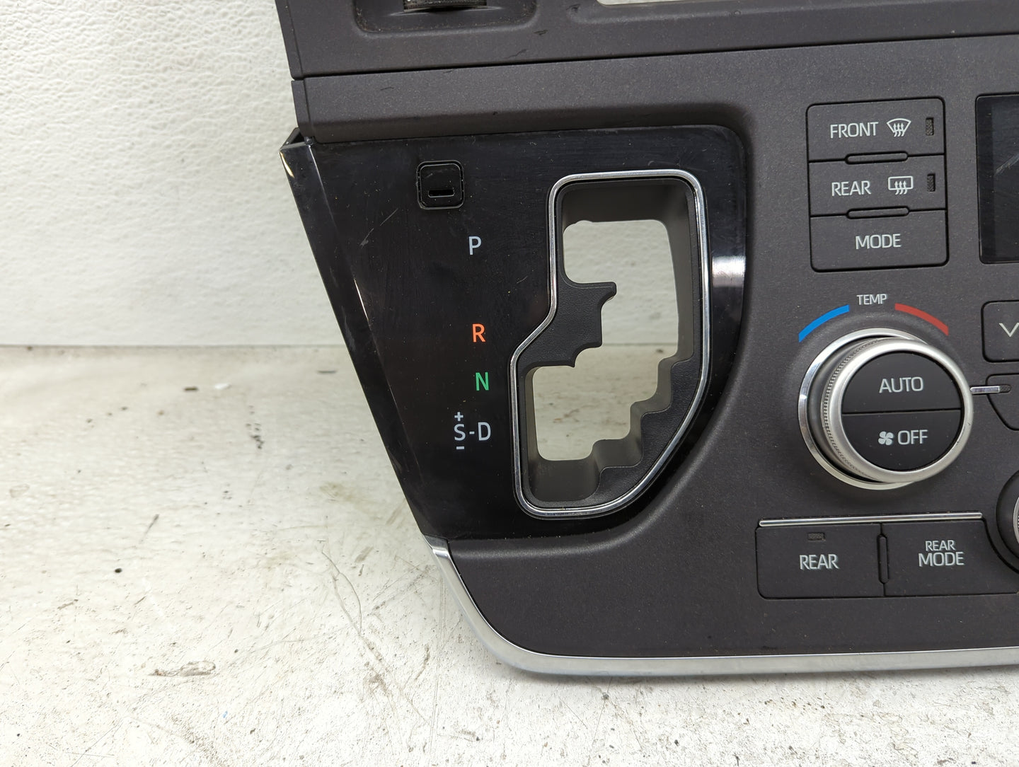 2018-2020 Toyota Sienna Climate Control Module Temperature AC/Heater Replacement P/N:55405-08050 55405-08040 Fits OEM Used A
