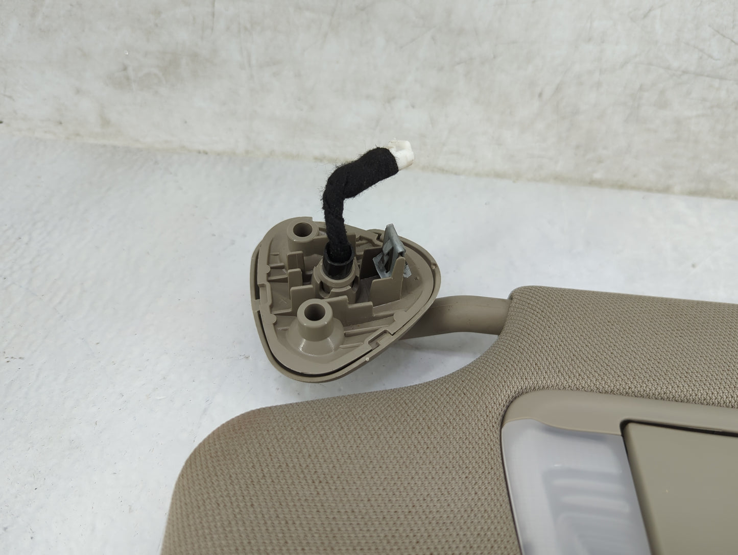 2015-2020 Toyota Sienna Sun Visor Shade Replacement Driver Left Mirror Fits Fits 2015 2016 2017 2018 2019 2020 OEM Used Auto