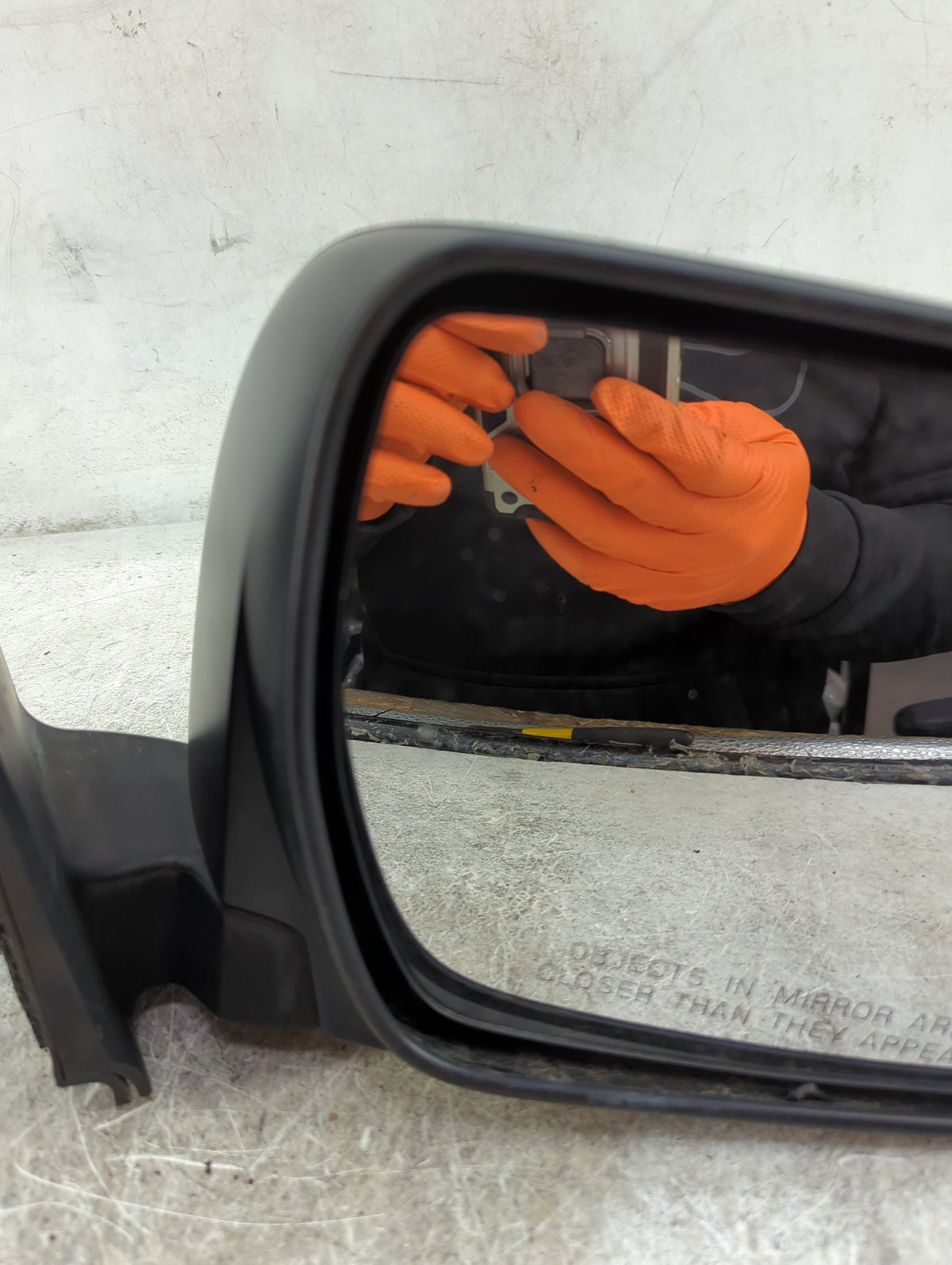 2018-2020 Toyota Sienna Passenger Side View Mirror - Right Door Mirror OEM Used - Oemusedautoparts1.com