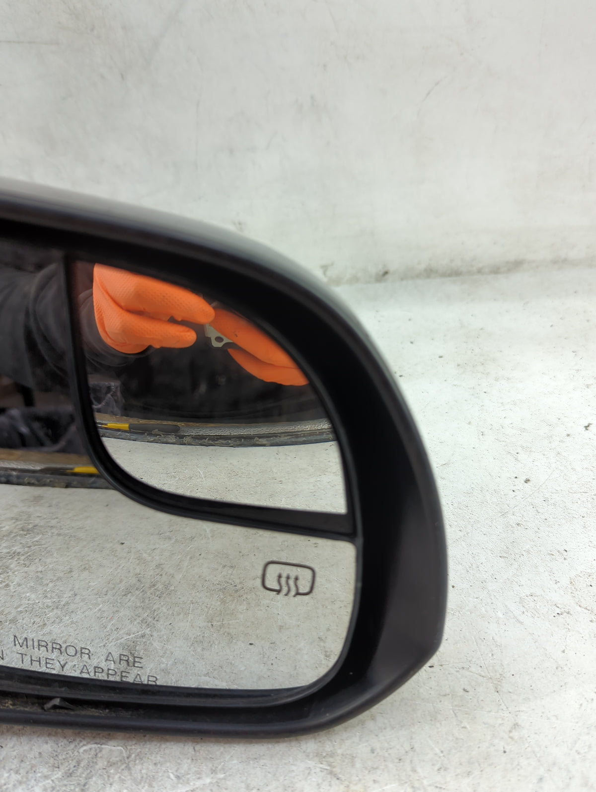 2018-2020 Toyota Sienna Passenger Side View Mirror - Right Door Mirror OEM Used - Oemusedautoparts1.com