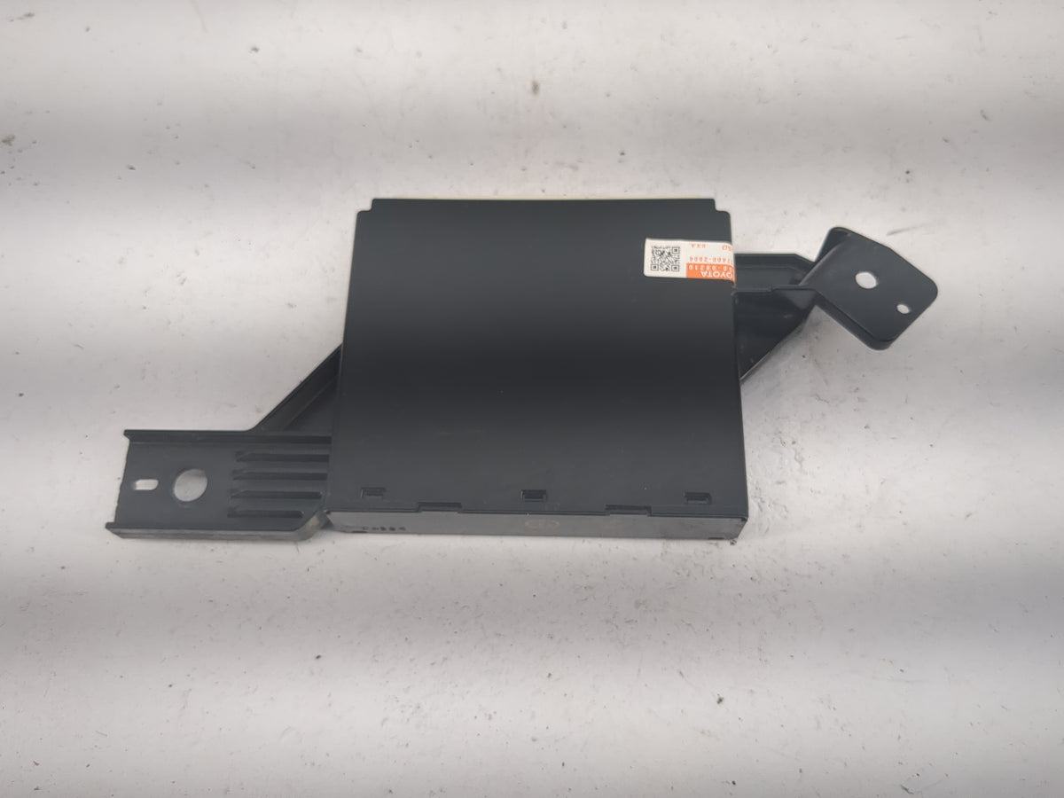 2017-2020 Toyota Sienna Temperature Control Module - Oemusedautoparts1.com