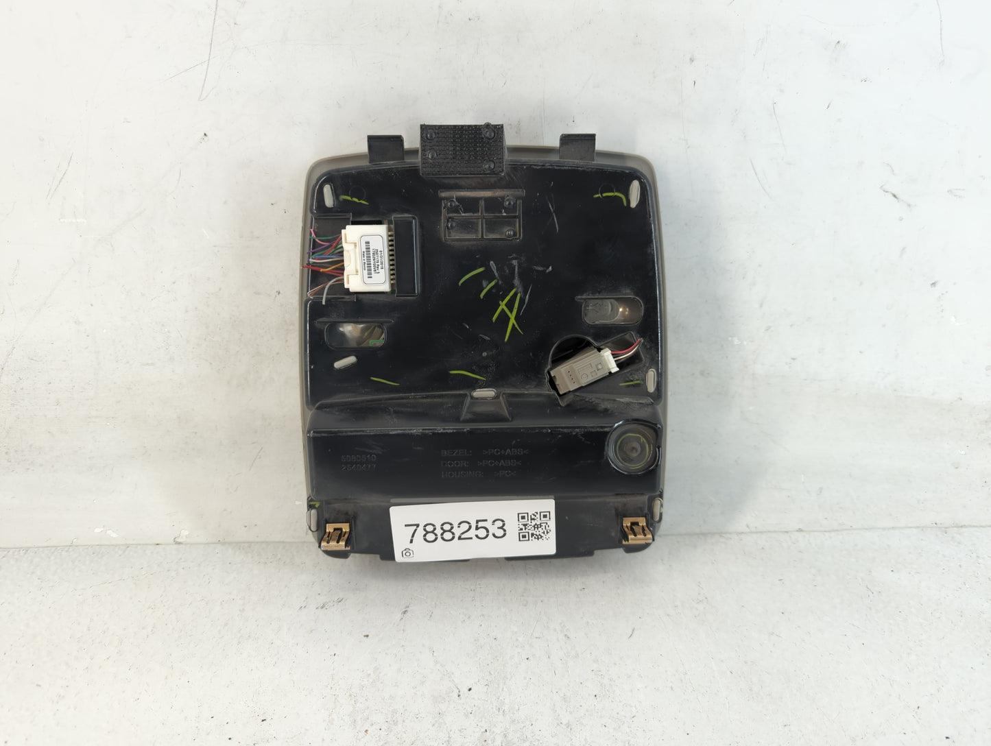 2018 Toyota Sienna Overhead Roof Console - Oemusedautoparts1.com