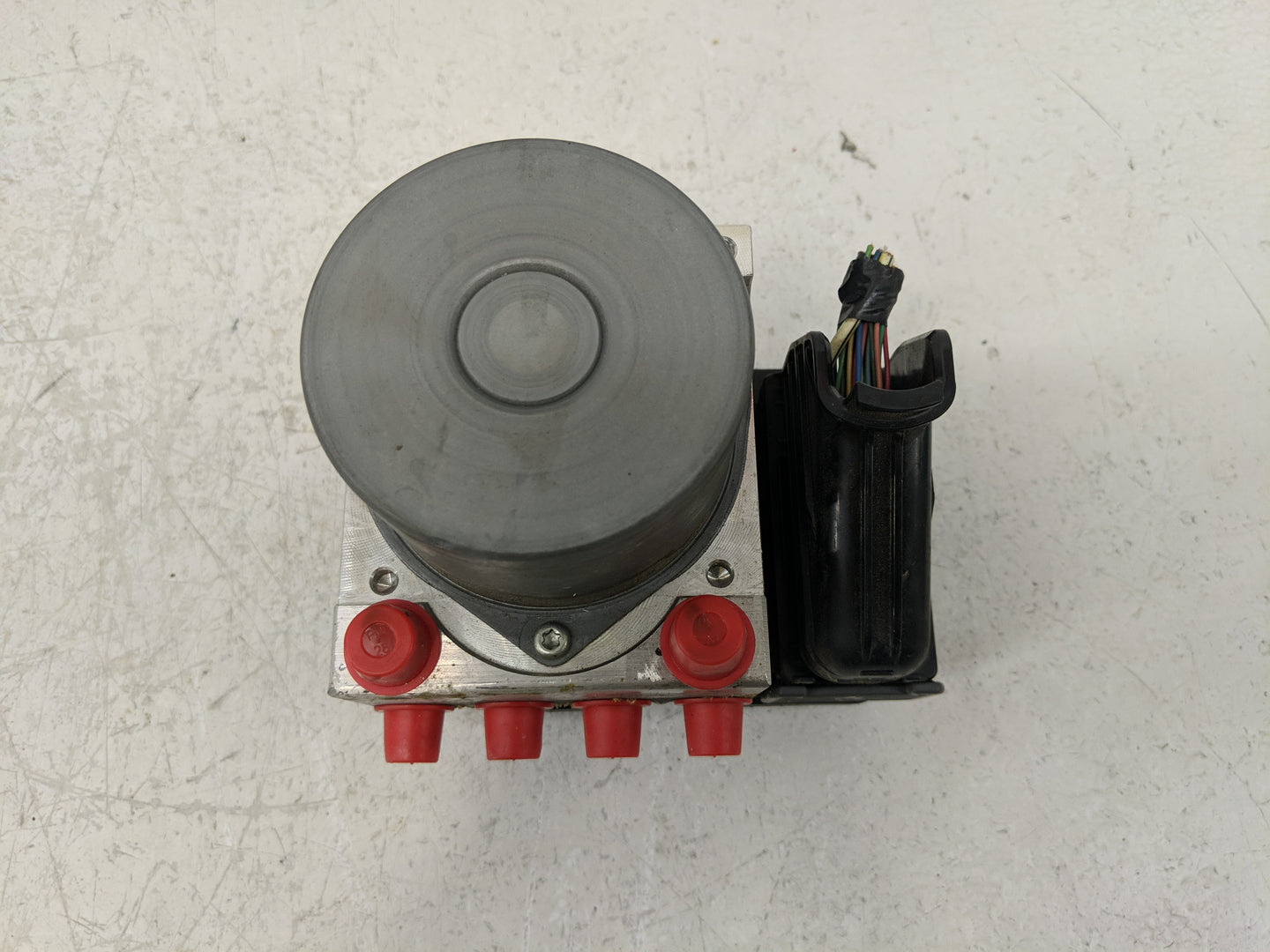 2018-2022 Toyota Tacoma ABS Pump Control Module Replacement P/N:116040-48130 Fits Fits 2018 2019 2020 2021 2022 OEM Used Aut