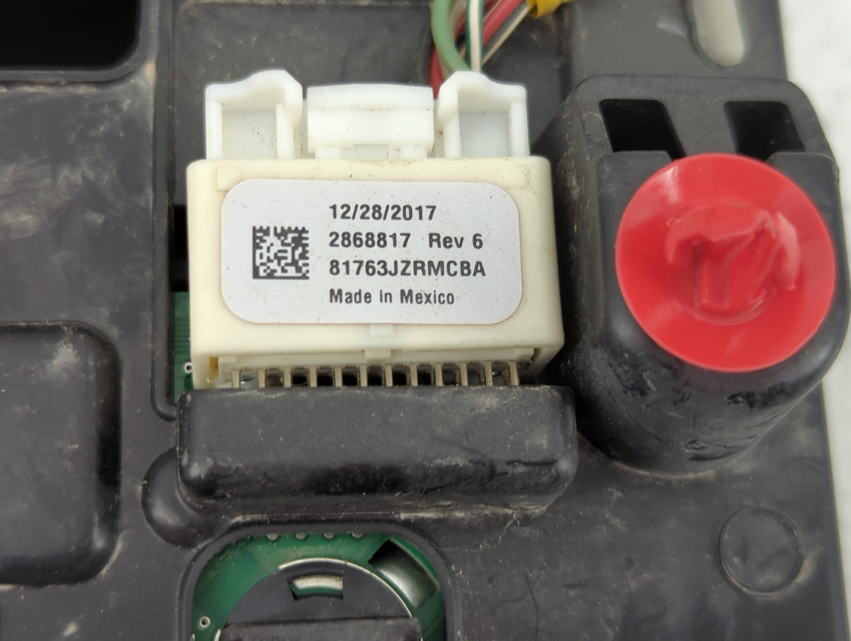 2018 Toyota Tacoma Overhead Roof Console - Oemusedautoparts1.com