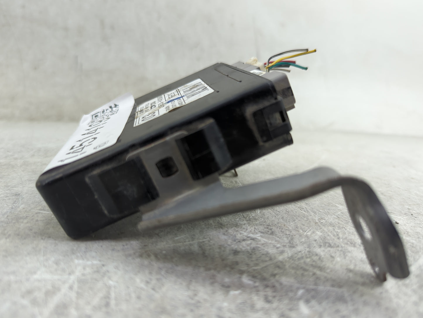 2016-2019 Toyota Tacoma Transfer Case Control Module - Oemusedautoparts1.com