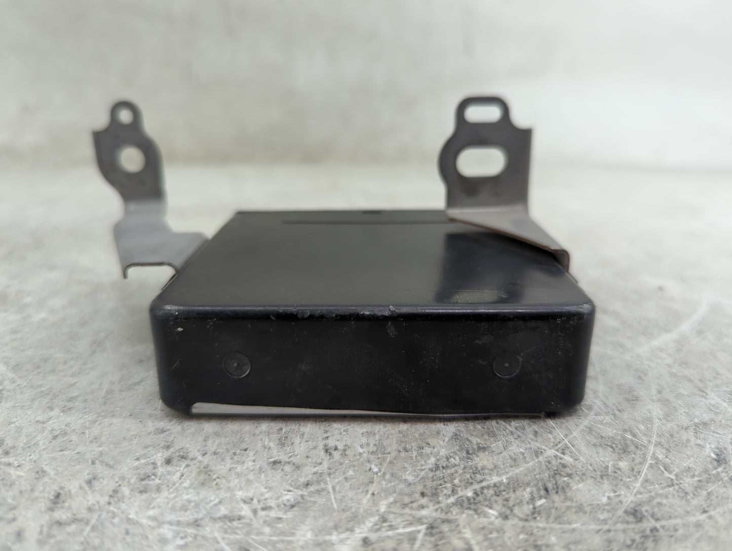 2016-2019 Toyota Tacoma Transfer Case Control Module - Oemusedautoparts1.com