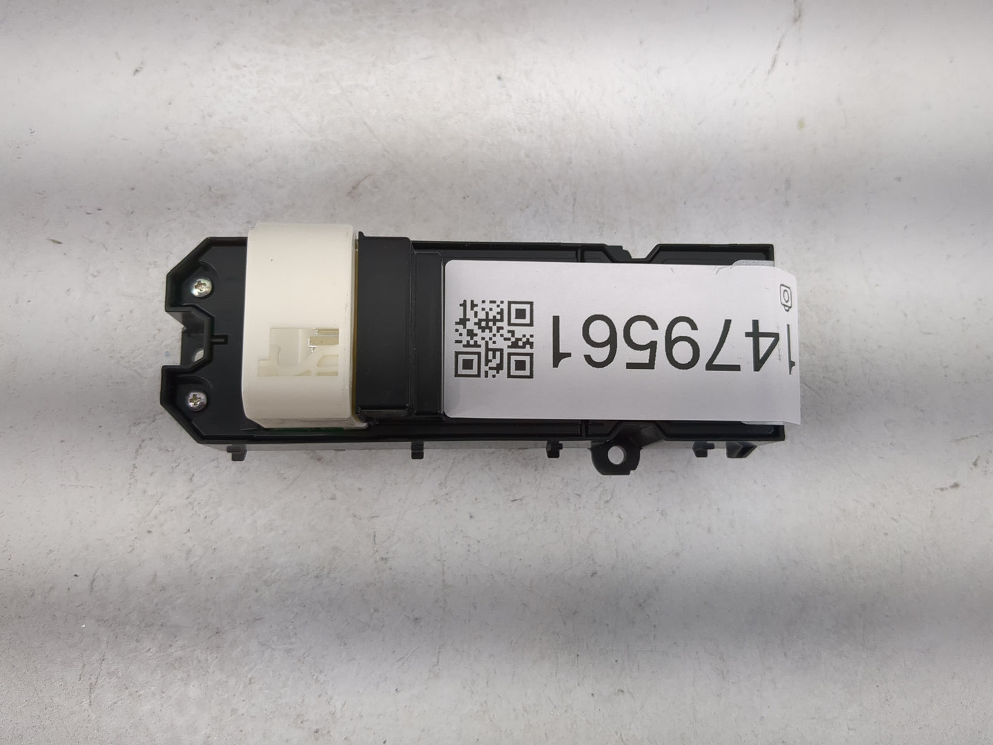 2016-2022 Toyota Tacoma Master Power Window Switch Replacement Driver Side Left P/N:515672 Fits OEM Used Auto Parts - Oemuse