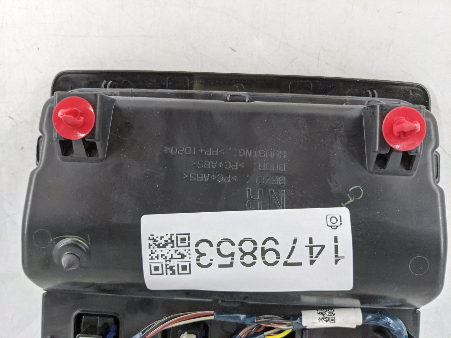 2018 Toyota Tacoma Overhead Roof Console 1479853 - Oemusedautoparts1.com