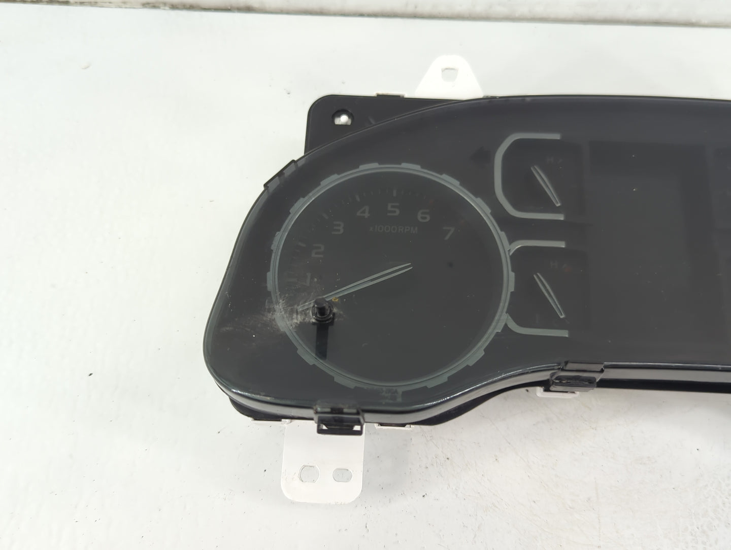 2018-2021 Toyota Tundra Instrument Cluster Speedometer Gauges Fits Fits 2018 2019 2020 2021 OEM Used Auto Parts - Oemusedaut