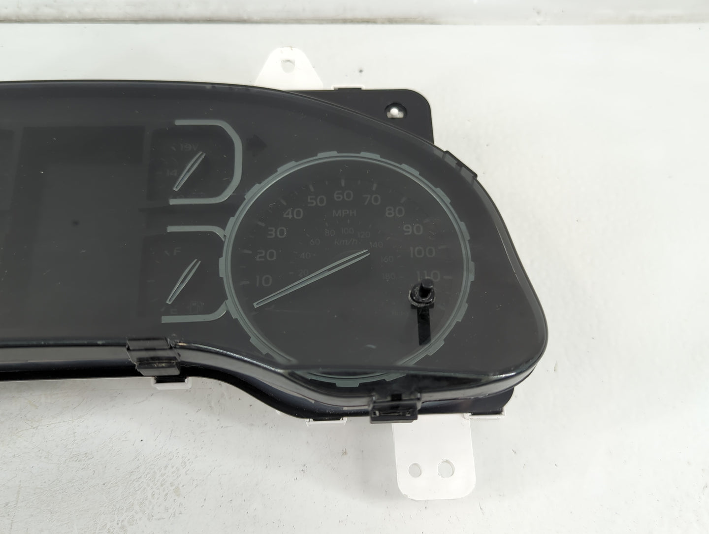 2018-2021 Toyota Tundra Instrument Cluster Speedometer Gauges Fits Fits 2018 2019 2020 2021 OEM Used Auto Parts - Oemusedaut