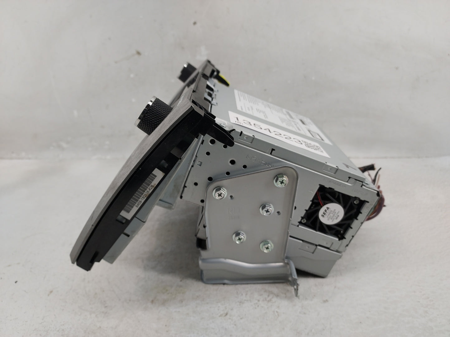 2018-2020 Toyota Tundra Radio AM FM Cd Player Receiver Replacement P/N:86100-0C260 Fits Fits 2018 2019 2020 OEM Used Auto Pa