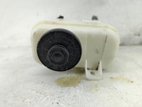 2007-2021 Toyota Tundra Brake Master Cylinder 1492350 - Oemusedautoparts1.com