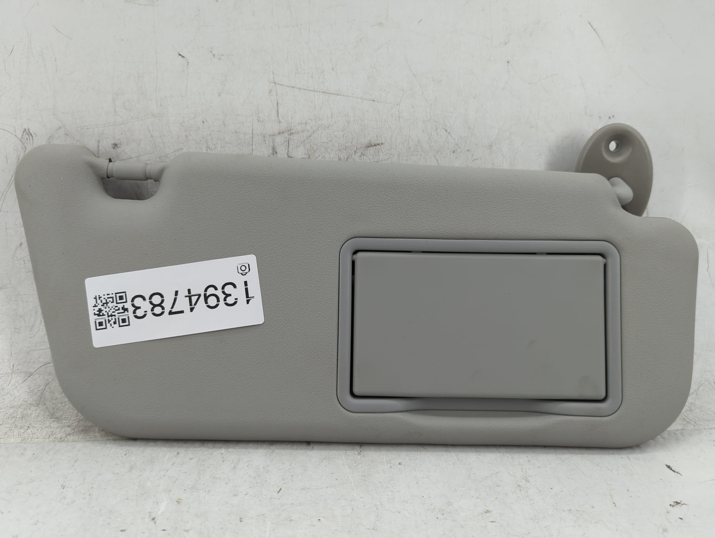 2017-2019 Toyota Yaris Sun Visor Shade Replacement Passenger Right Mirror Fits Fits 2017 2018 2019 OEM Used Auto Parts - Oem