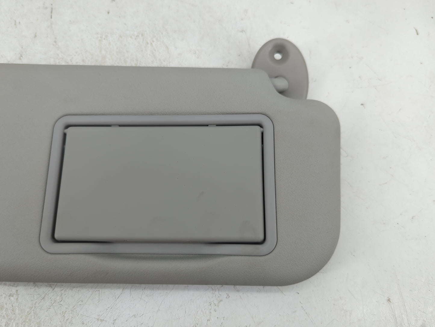 2017-2019 Toyota Yaris Sun Visor Shade Replacement Passenger Right Mirror Fits Fits 2017 2018 2019 OEM Used Auto Parts - Oem