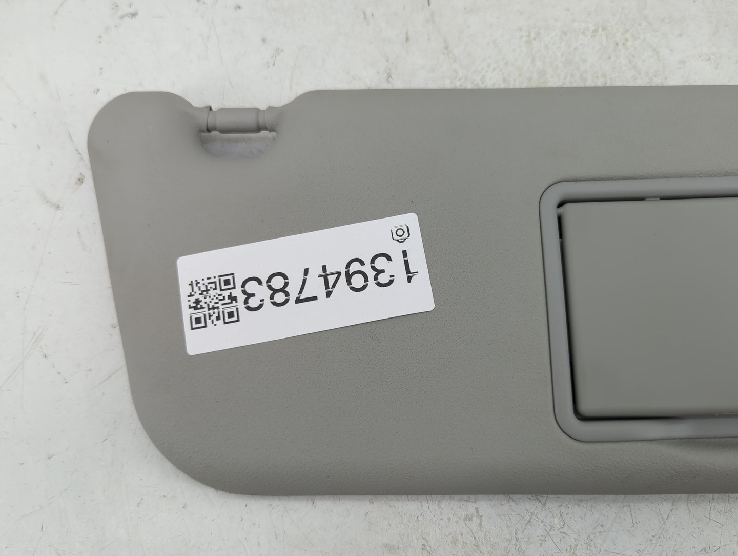 2017-2019 Toyota Yaris Sun Visor Shade Replacement Passenger Right Mirror Fits Fits 2017 2018 2019 OEM Used Auto Parts - Oem